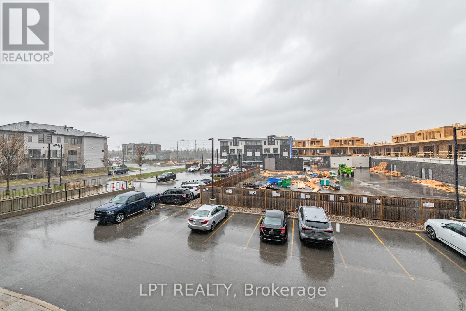 203 - 615 Longfields Drive, Ottawa, Ontario  K2J 6J3 - Photo 36 - X12095329