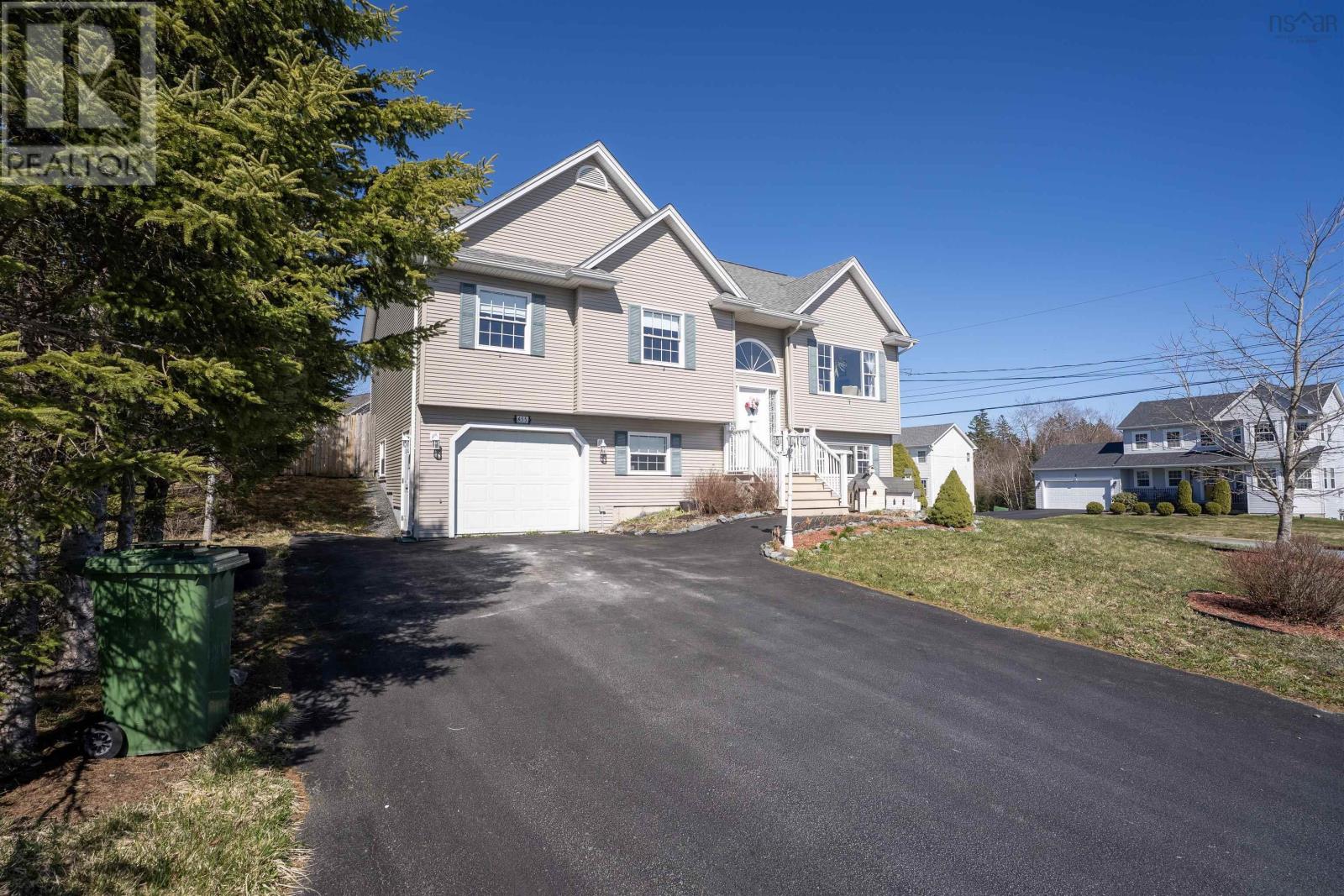 455 Springfield Lake Road, Middle Sackville, Nova Scotia  B4E 3K3 - Photo 3 - 202508435