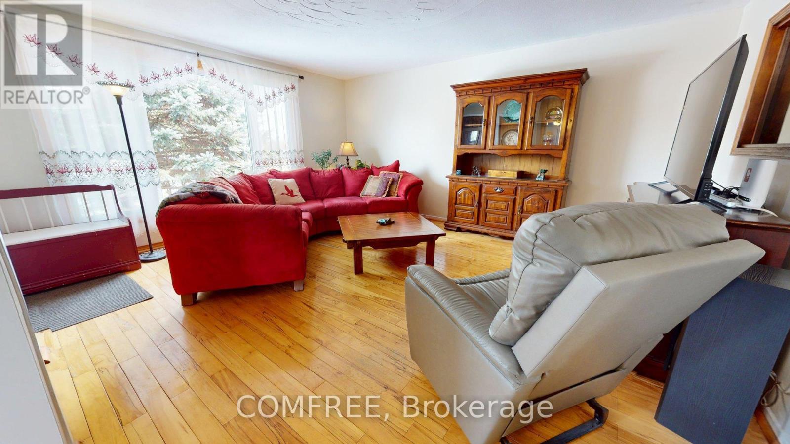8770 Bank Street, Ottawa, Ontario  K0A 3J0 - Photo 6 - X12095351