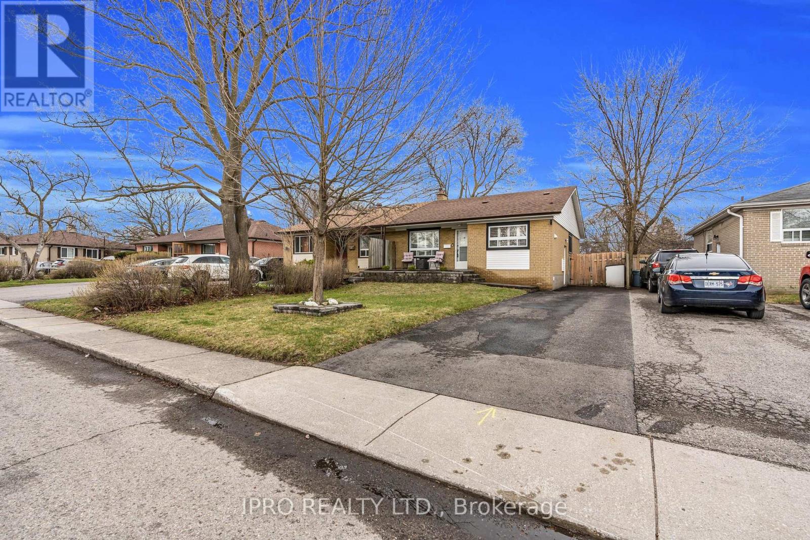 Property at 52 TULLOCH DRIVE image 5