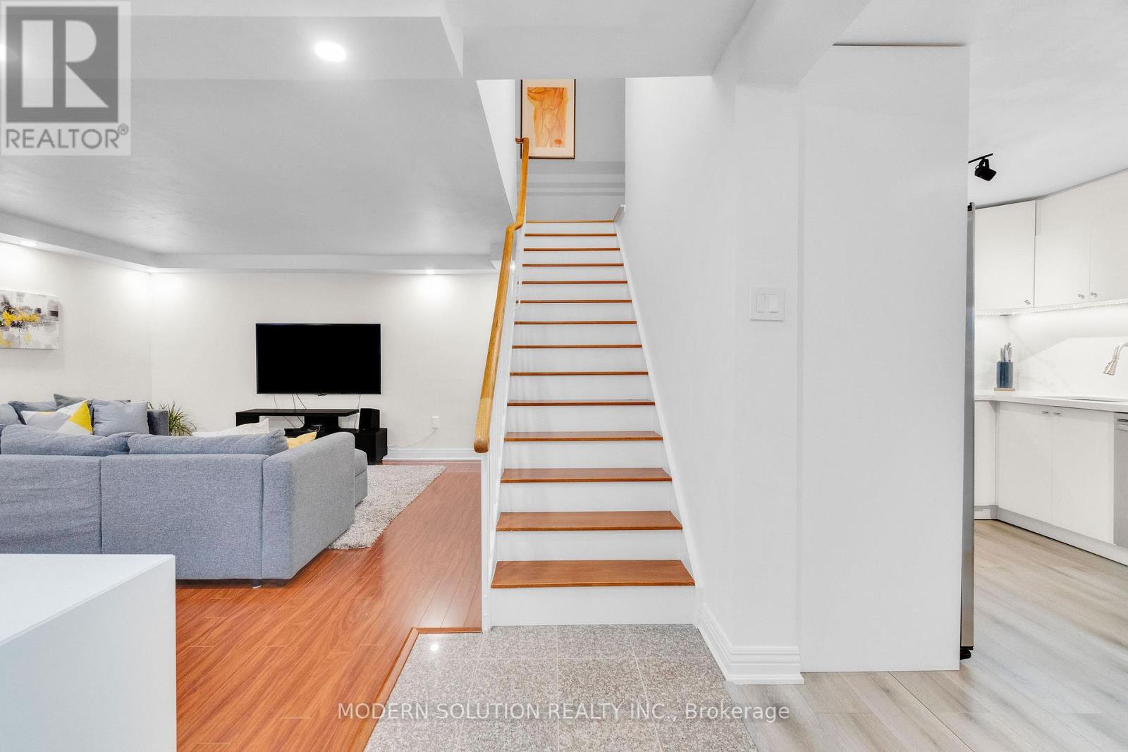 Property at 62 - 130 LING ROAD image 4