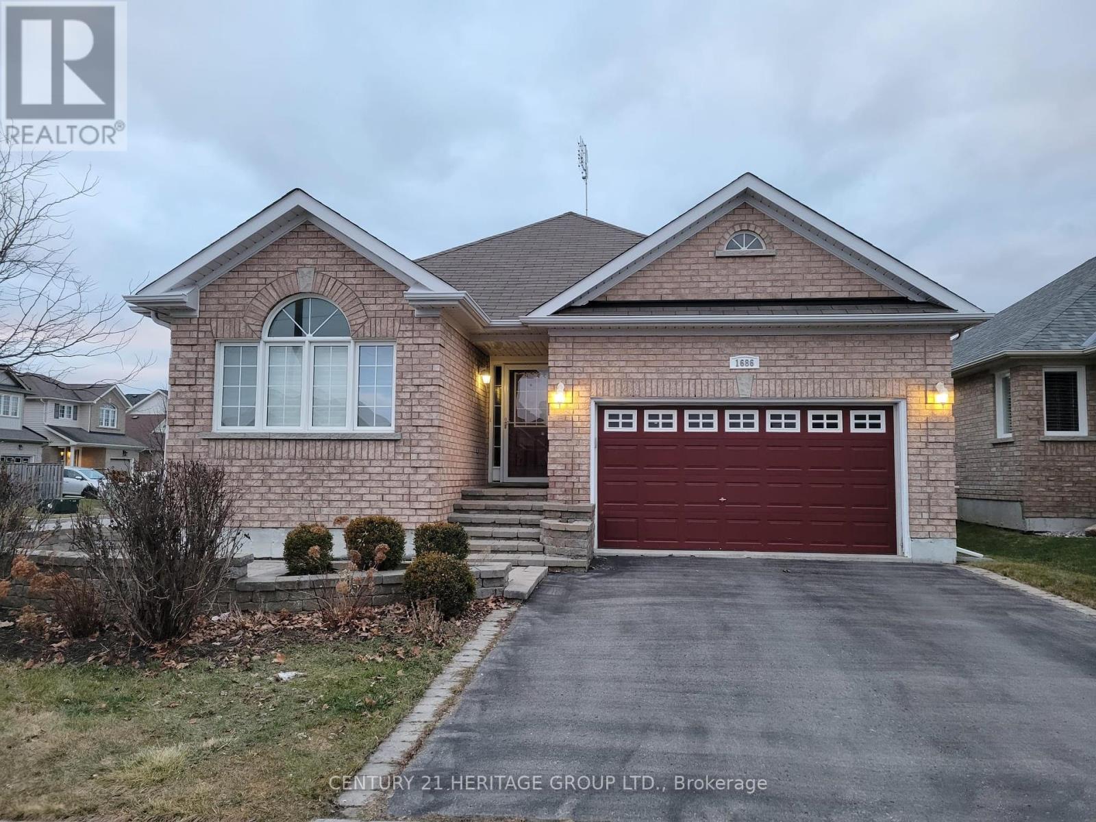 1686 Northfield Avenue, Oshawa, Ontario  L1K 0K7 - Photo 1 - E12095191