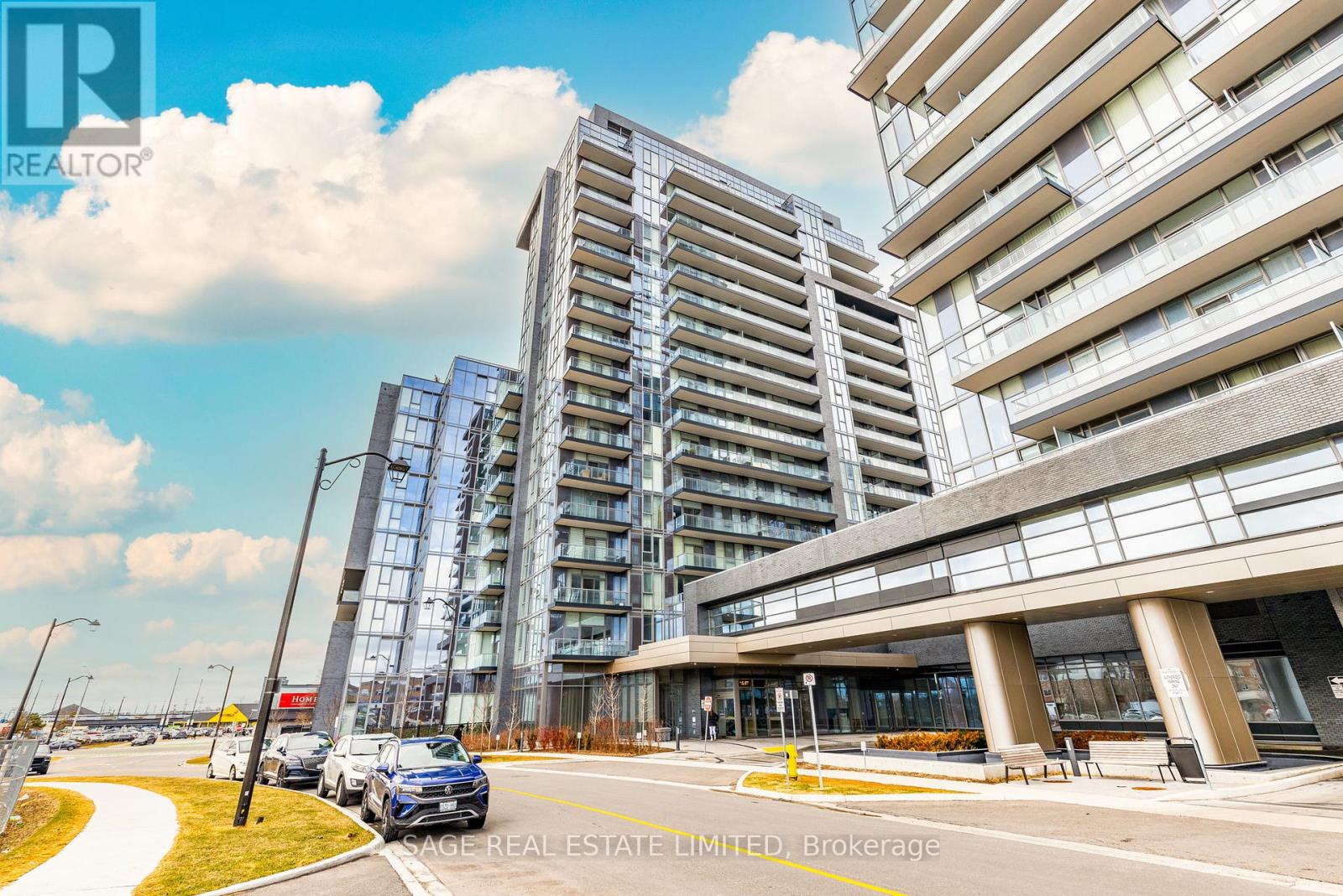 Property at 216 - 10 GATINEAU DRIVE image 2