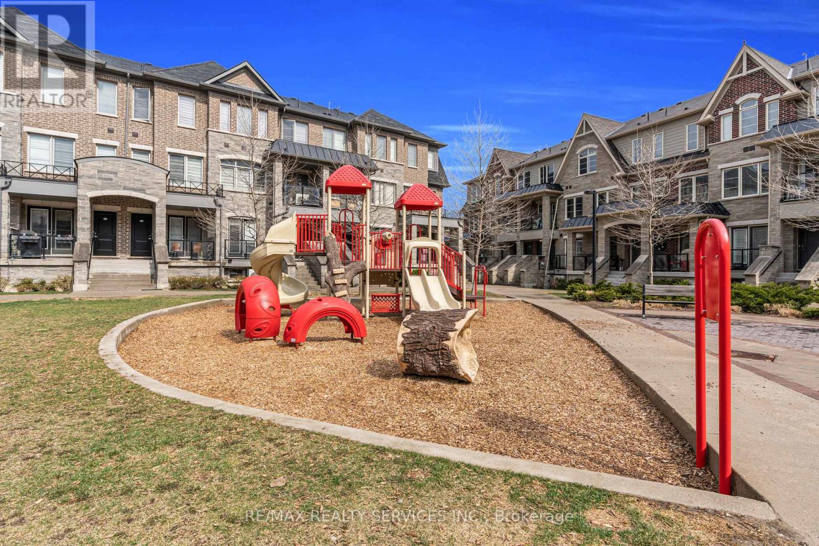 189 - 200 Veterans Drive, Brampton, Ontario  L7A 4S6 - Photo 43 - W12095039