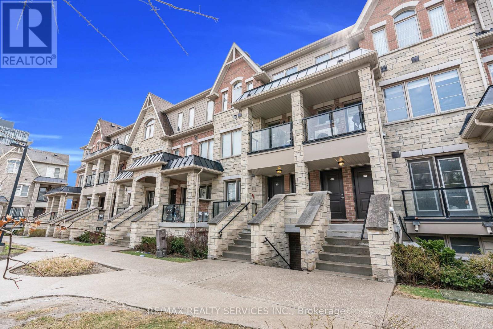 189 - 200 Veterans Drive, Brampton, Ontario  L7A 4S6 - Photo 7 - W12095039