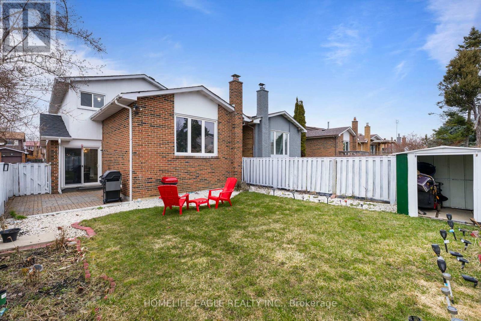 23 Lindridge Avenue, Brampton, Ontario  L6S 3W7 - Photo 14 - W12095098