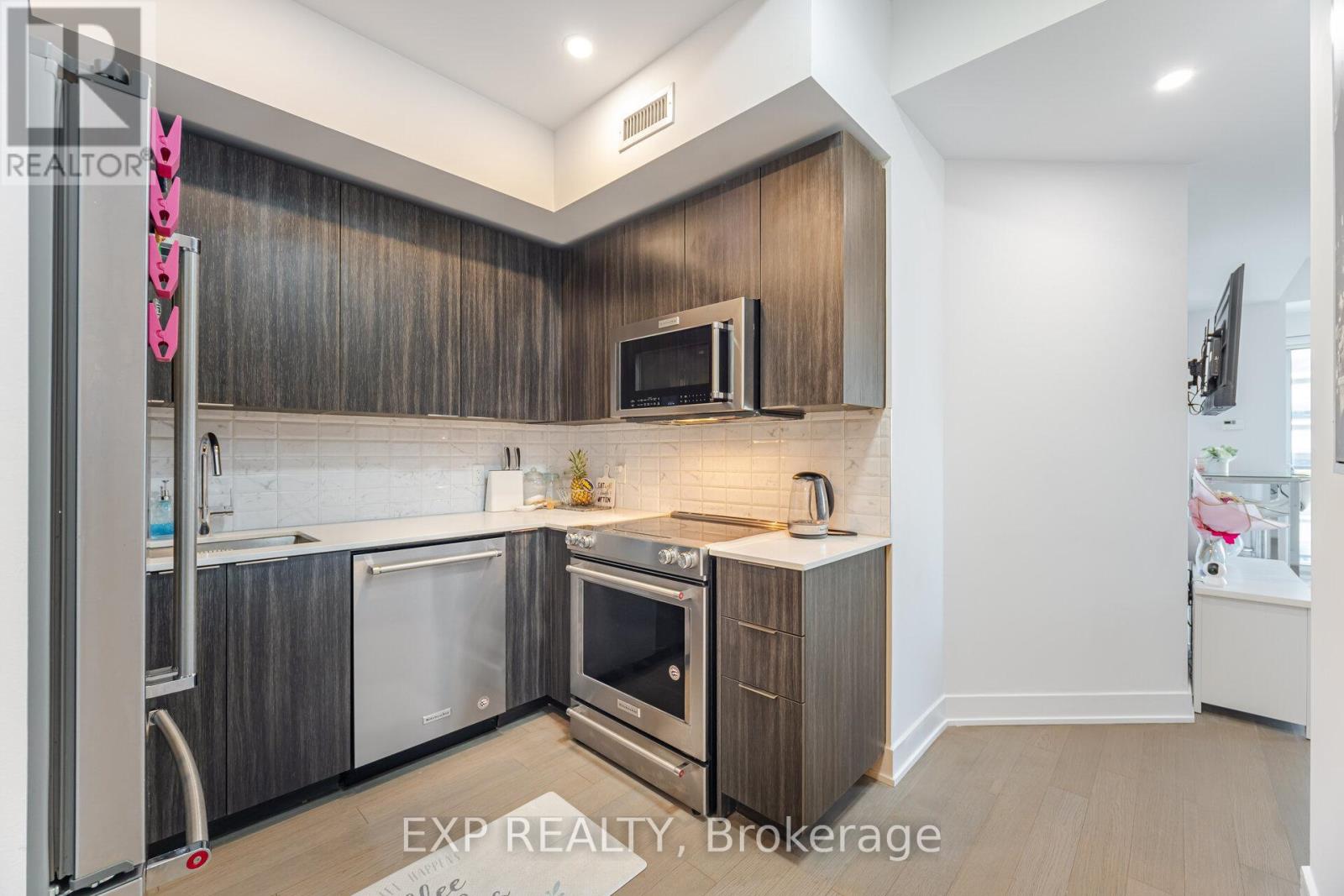 1015 - 30 Shore Breeze Drive, Toronto, Ontario  M8V 0J1 - Photo 5 - W12095263