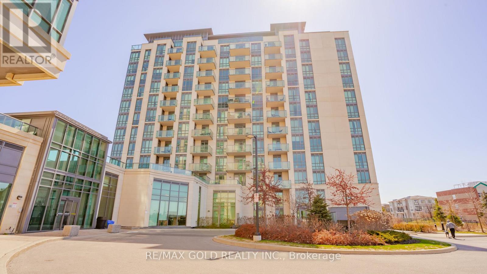 Property at 1001 - 65 YORKLAND BOULEVARD image 2