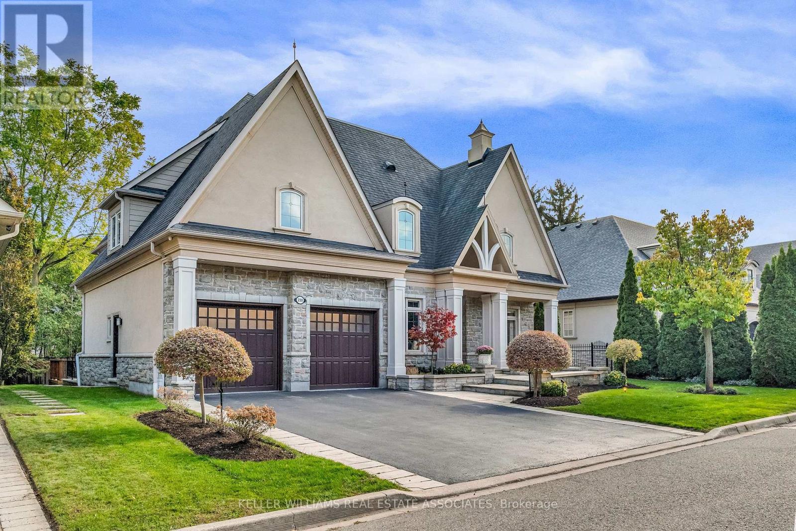 Property at 230 WINTERBORNE GATE image 2