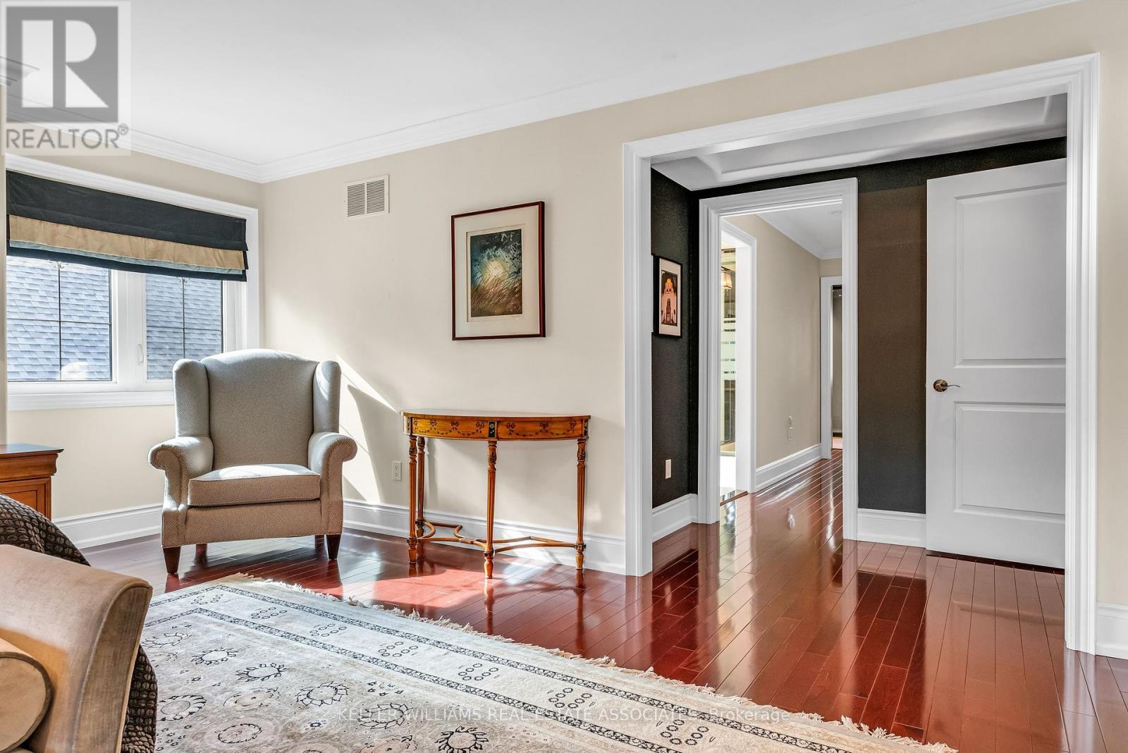 230 Winterborne Gate, Mississauga, Ontario  L5B 0C4 - Photo 25 - W12095356