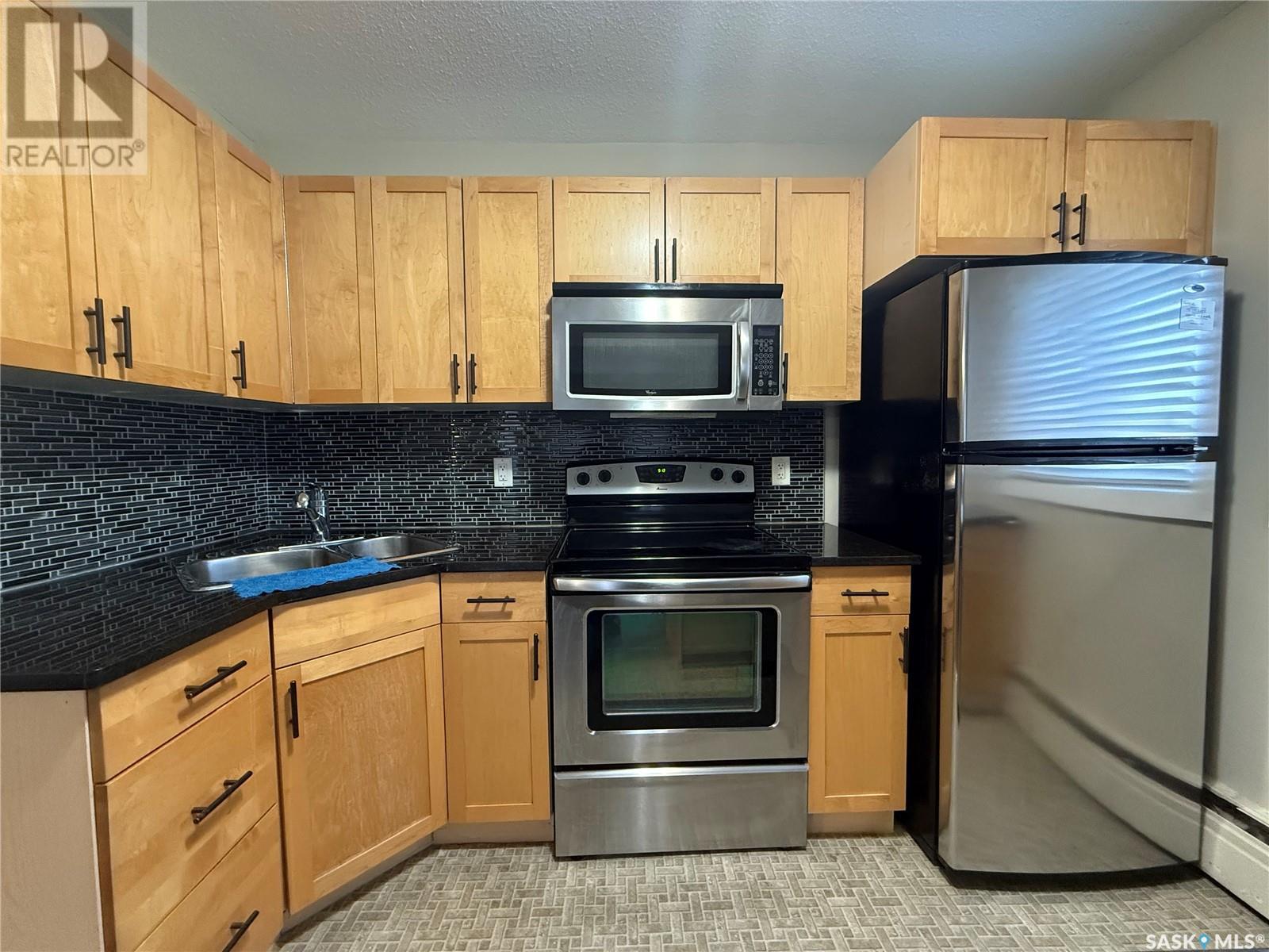 9 2060 Lorne Street, Regina, Saskatchewan  S4P 2M2 - Photo 8 - SK003300