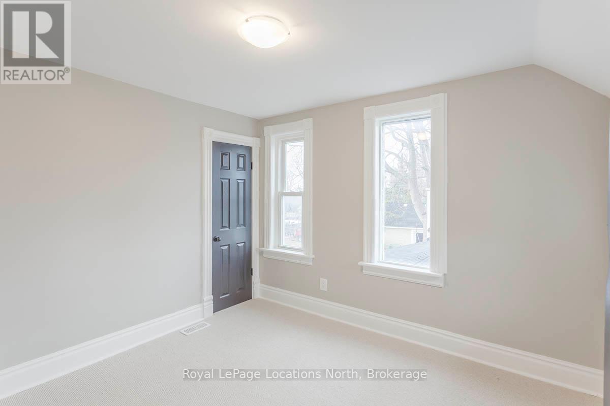 Unit B - 154 Hickory Street, Collingwood, Ontario  L9Y 3E8 - Photo 14 - S12041526