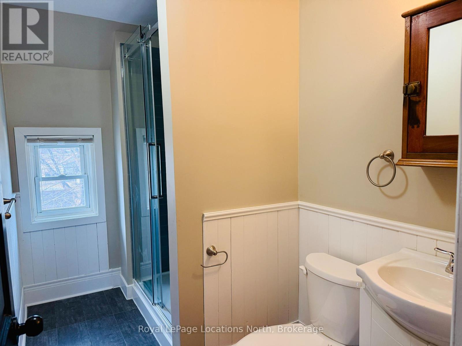 Unit B - 154 Hickory Street, Collingwood, Ontario  L9Y 3E8 - Photo 15 - S12041526