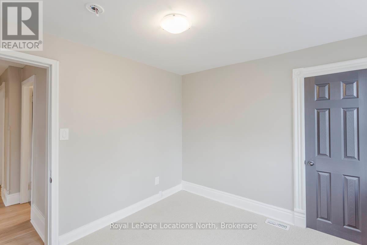 Unit B - 154 Hickory Street, Collingwood, Ontario  L9Y 3E8 - Photo 10 - S12041526