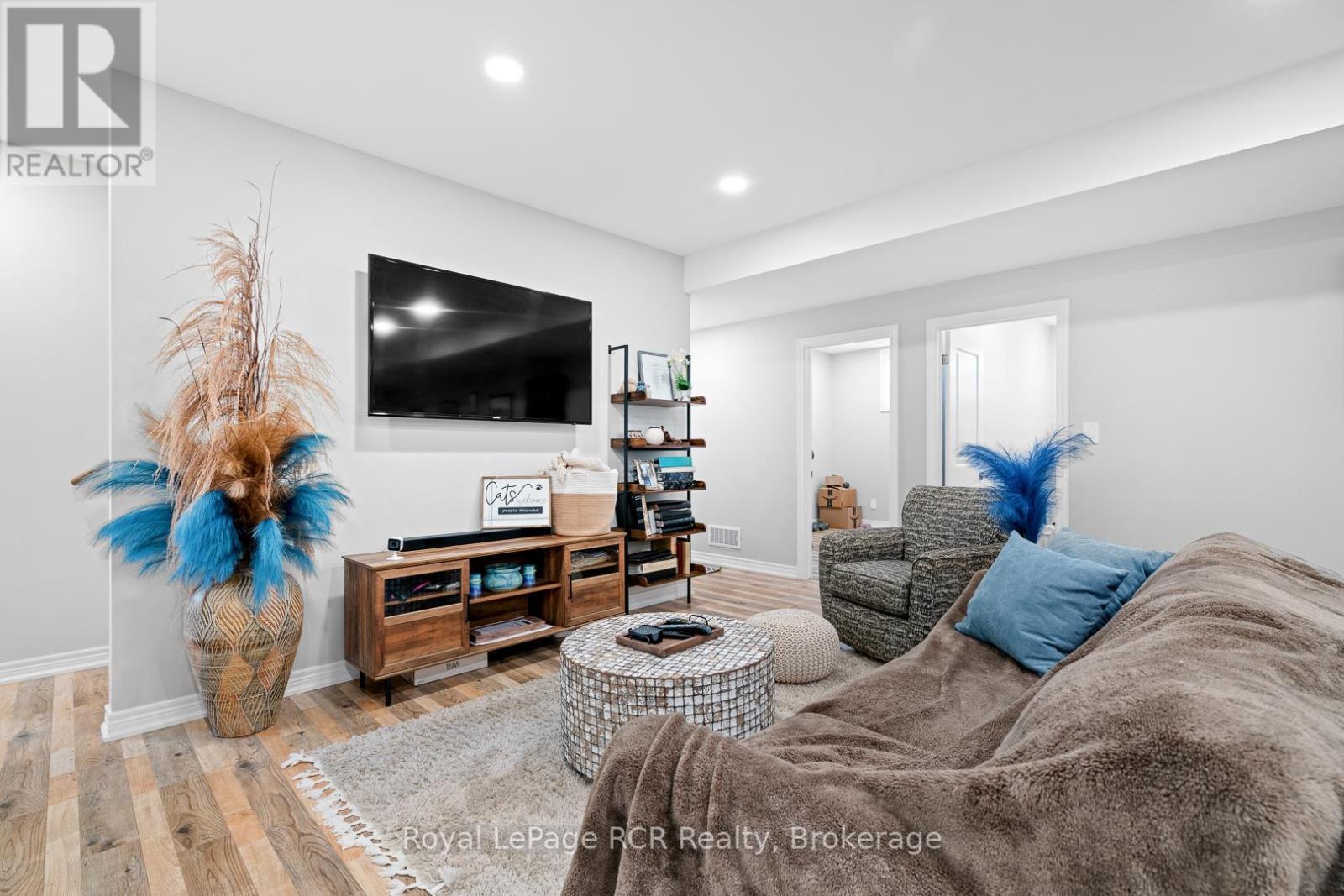 302769 Douglas Street, West Grey, Ontario  N0G 1R0 - Photo 43 - X12089772