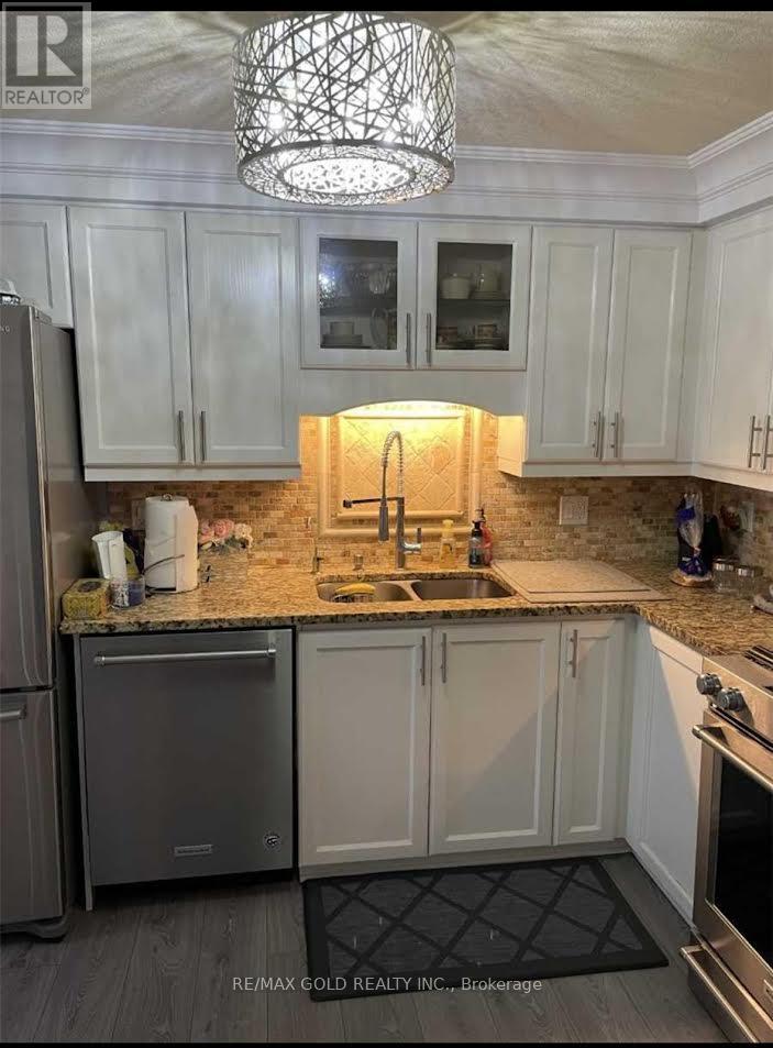 Property at 26 MAX BECKER DRIVE image 4
