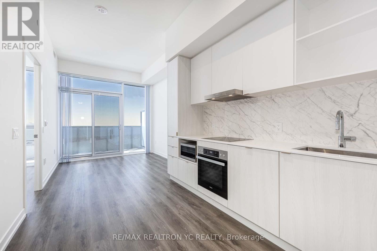 6908 - 138 Downes Street, Toronto, Ontario  M5E 0E4 - Photo 10 - C12087140