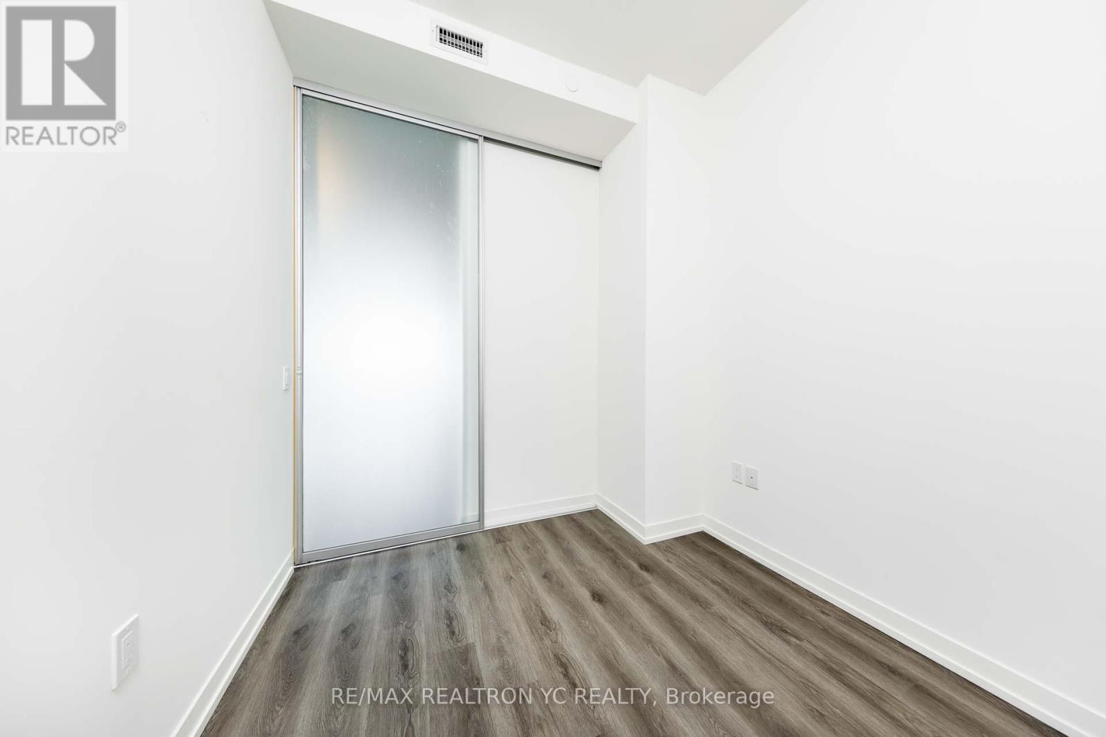 6908 - 138 Downes Street, Toronto, Ontario  M5E 0E4 - Photo 20 - C12087140