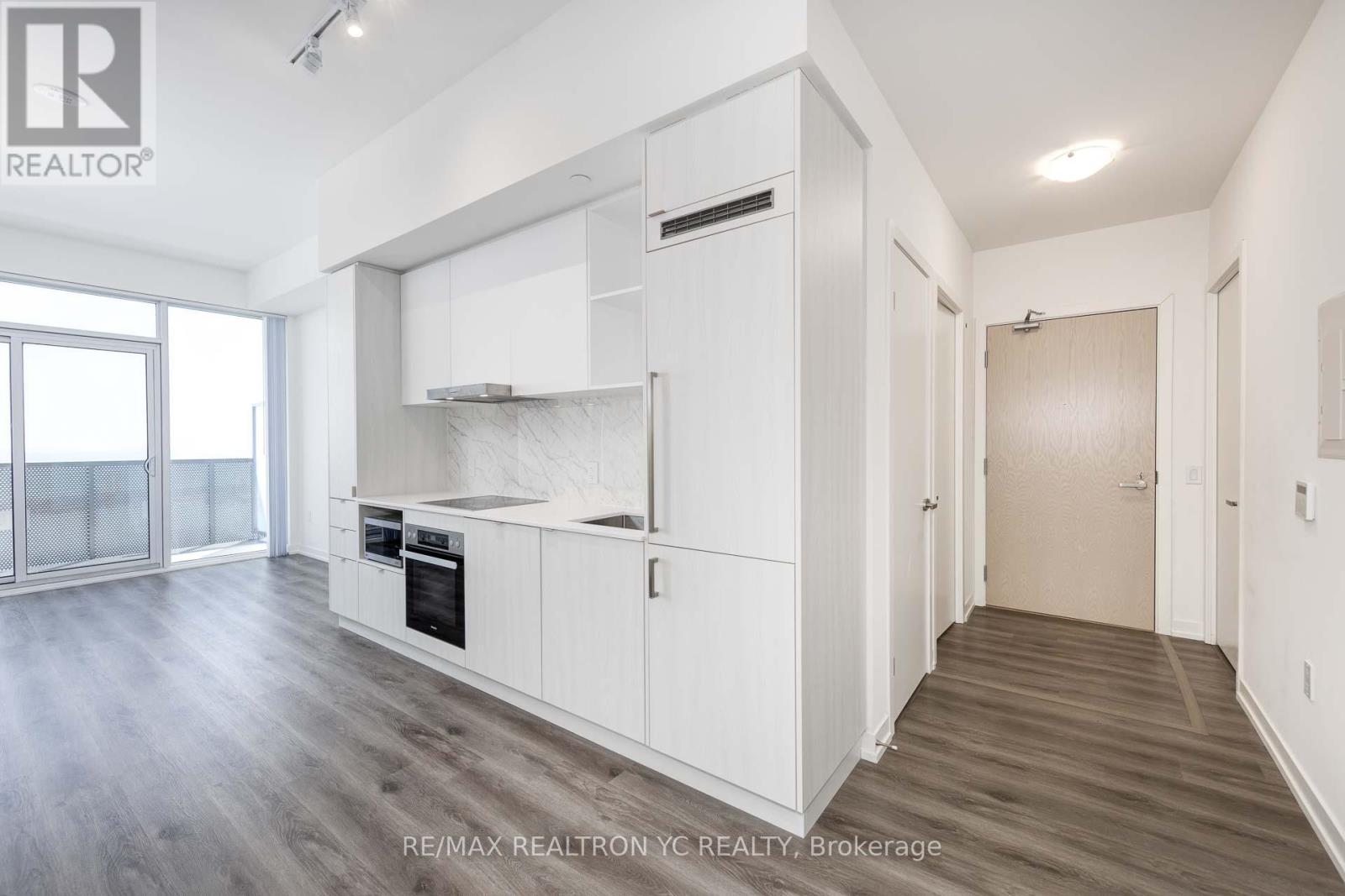 6908 - 138 Downes Street, Toronto, Ontario  M5E 0E4 - Photo 17 - C12087140