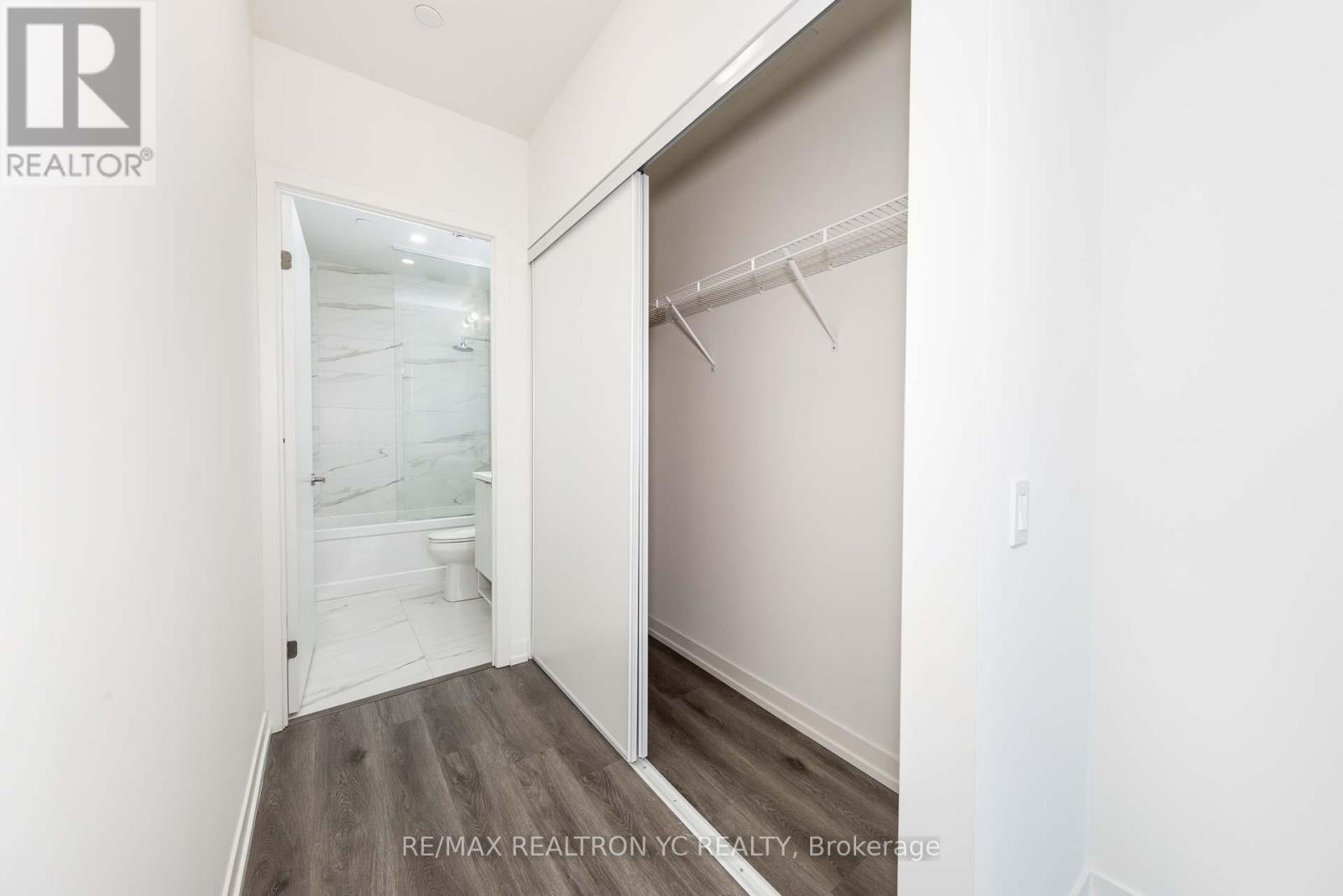 6908 - 138 Downes Street, Toronto, Ontario  M5E 0E4 - Photo 16 - C12087140