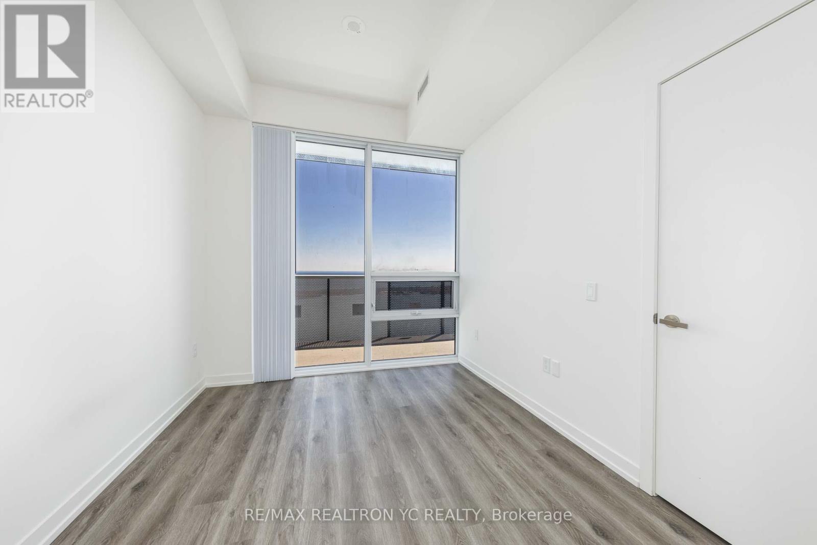 6908 - 138 Downes Street, Toronto, Ontario  M5E 0E4 - Photo 13 - C12087140