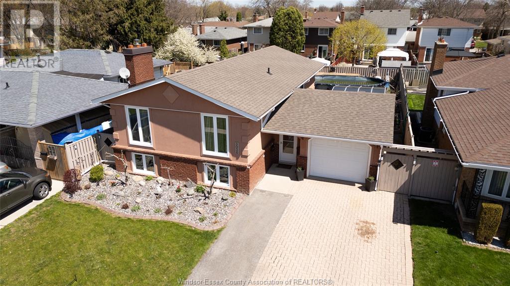 Property at 3036 FOREST GLADE DRIVE image 3