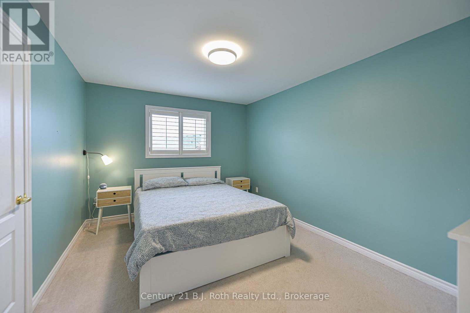 10 Regalia Way, Barrie, Ontario  L4M 7H7 - Photo 31 - S12090175