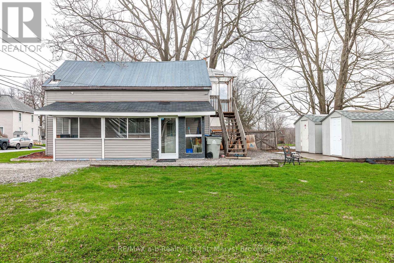 21 Waterloo Street S, St. Marys, Ontario  N4X 1A4 - Photo 5 - X11823102
