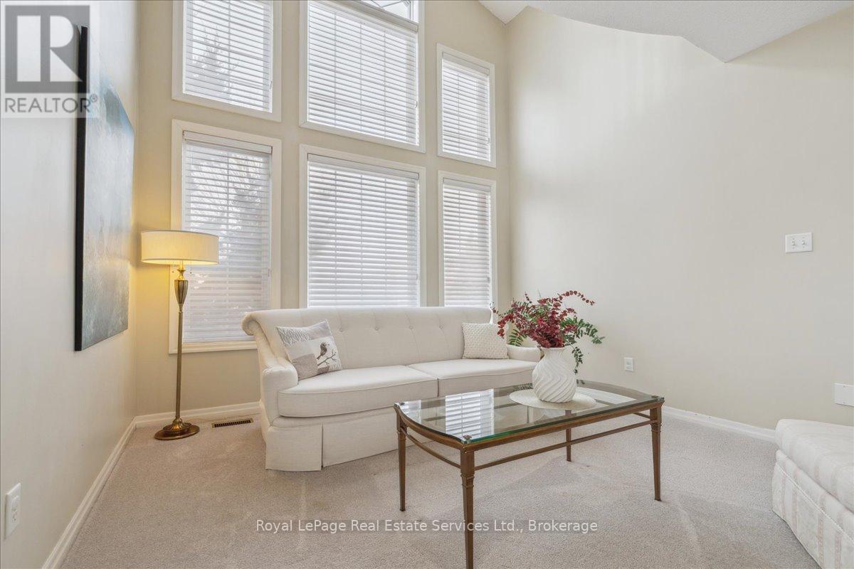Property at 2456 WESTOAK TRAILS BOULEVARD S image 4