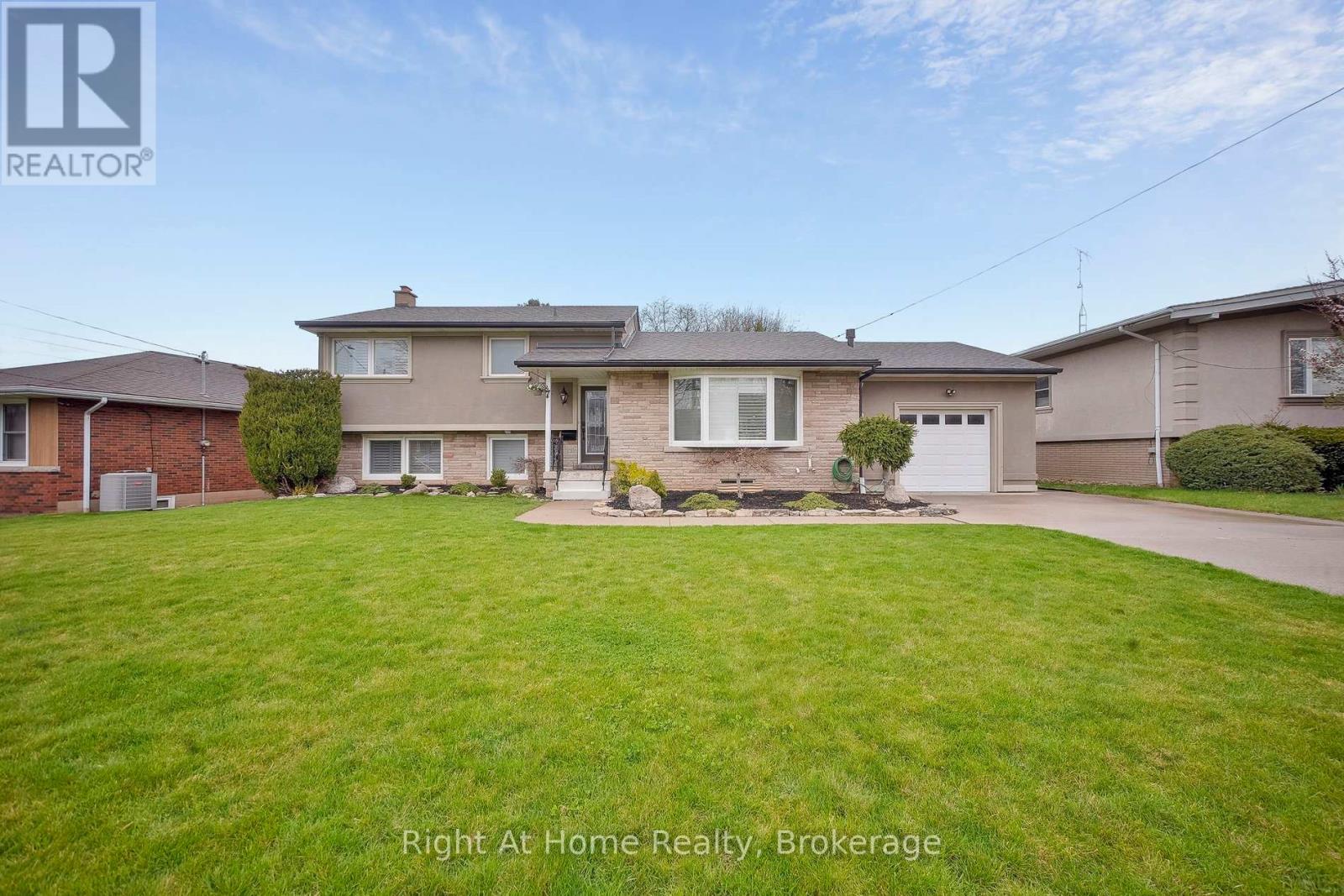 Property at 7 PASSMORE STREET image 1