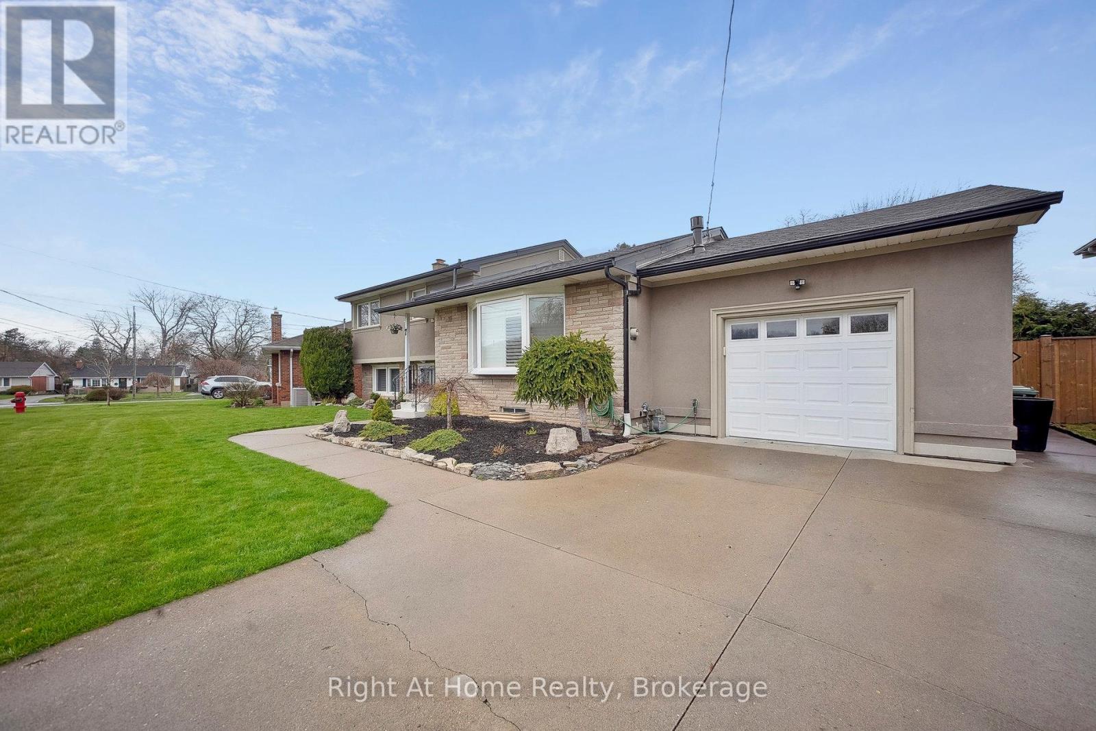 Property at 7 PASSMORE STREET image 2