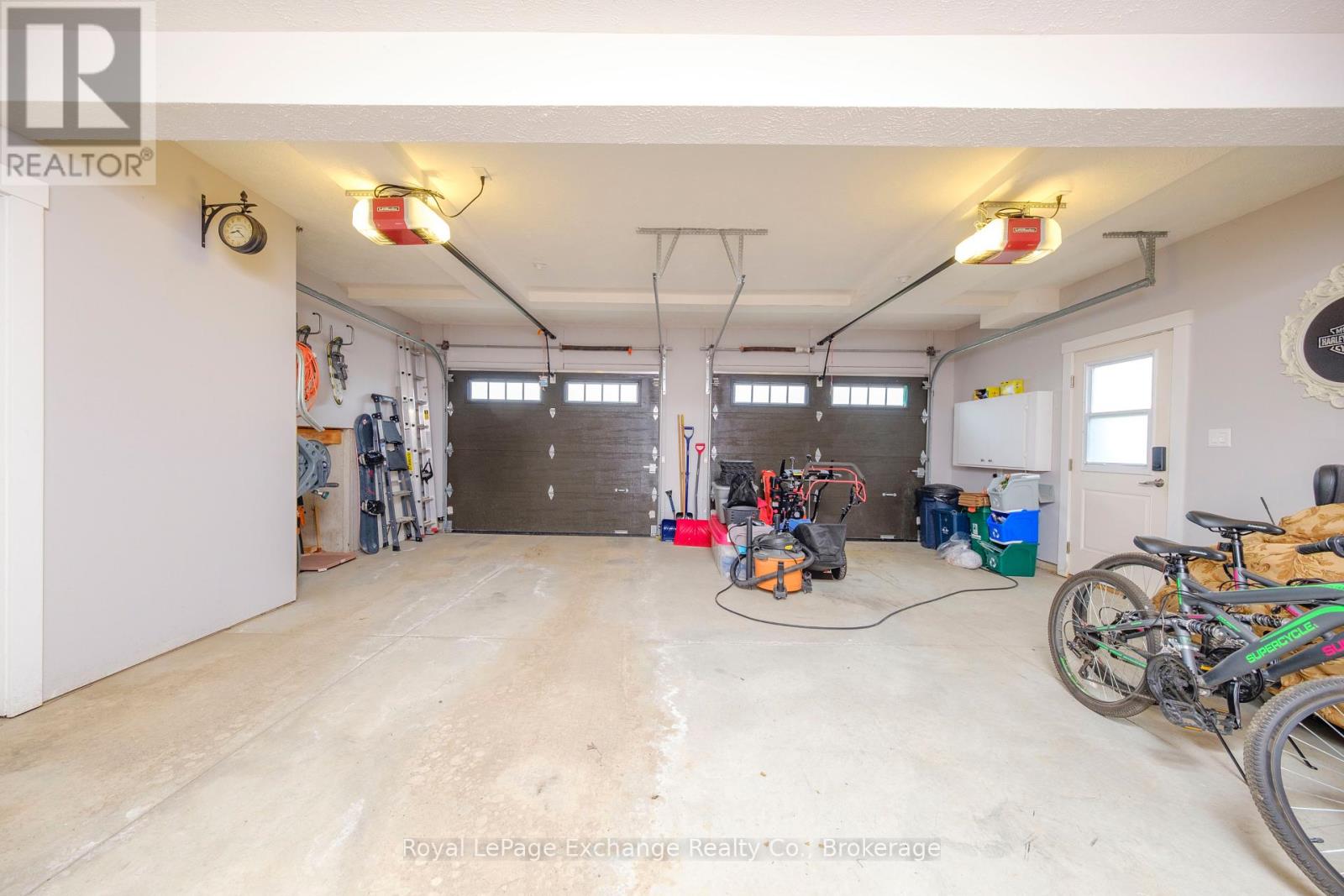 40 Lakefield Drive, Kincardine, Ontario  N2Z 0C9 - Photo 30 - X12095386