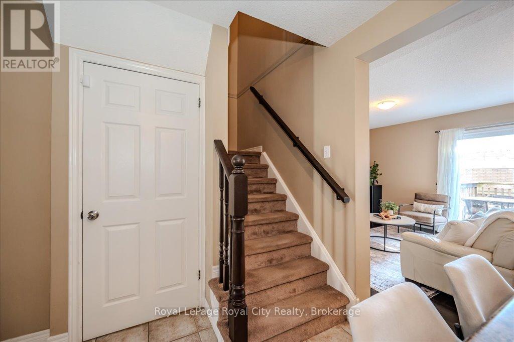 4 - 361 Arkell Road, Guelph, Ontario  N1L 1E5 - Photo 20 - X12095397