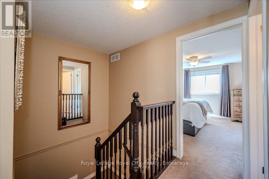 4 - 361 Arkell Road, Guelph, Ontario  N1L 1E5 - Photo 21 - X12095397