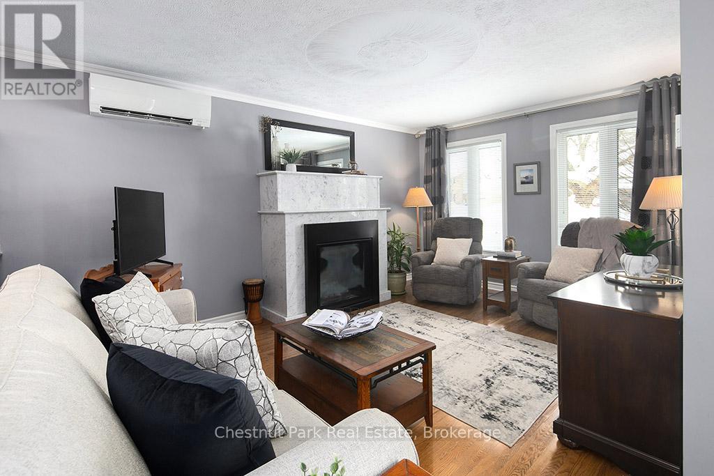 162 5th Avenue E, Owen Sound, Ontario  N4K 6C7 - Photo 11 - X12095481