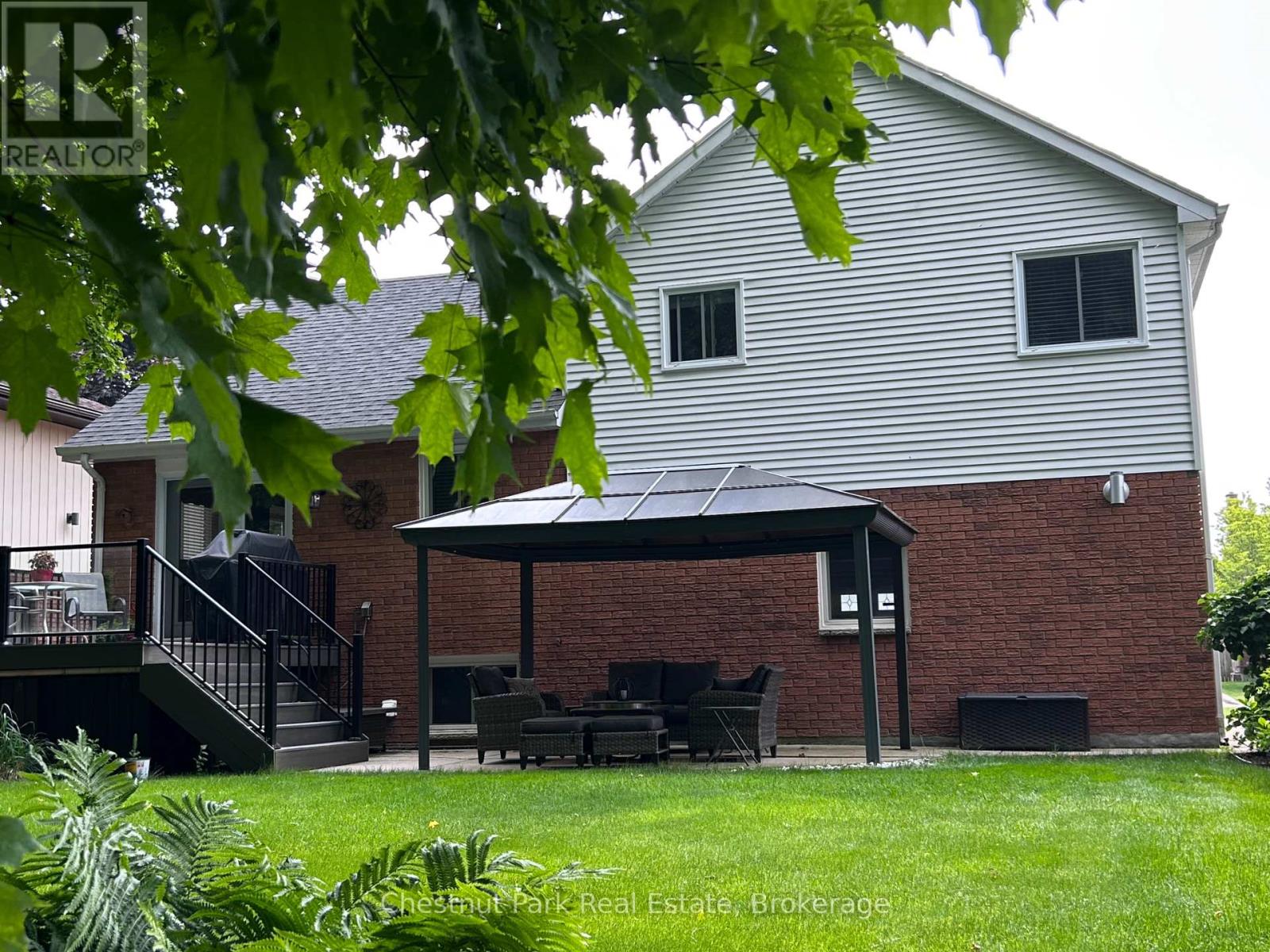162 5th Avenue E, Owen Sound, Ontario  N4K 6C7 - Photo 5 - X12095481