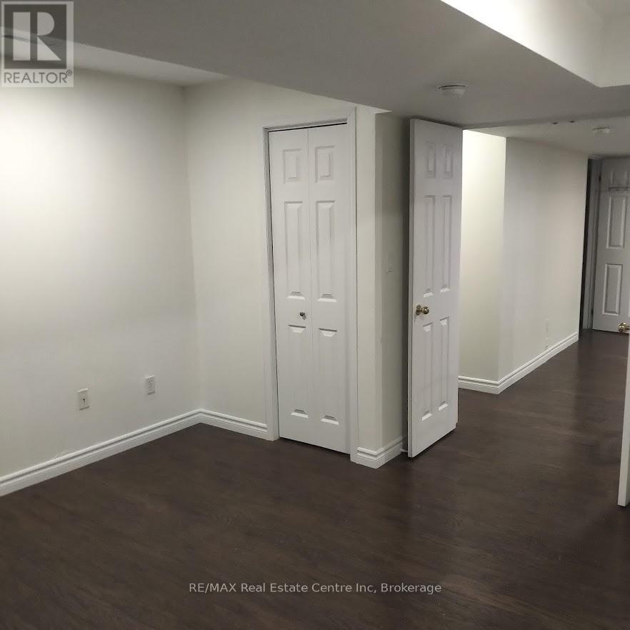 Bsmt - 19 Hands Drive, Guelph, Ontario  N1G 3E6 - Photo 32 - X12095554