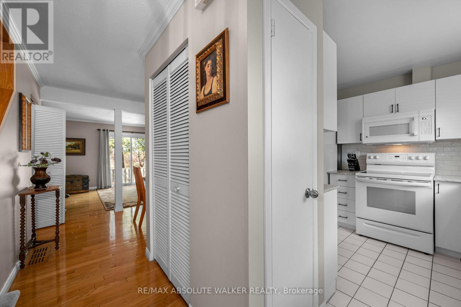 Property at 6175 BROOKSIDE LANE image 3