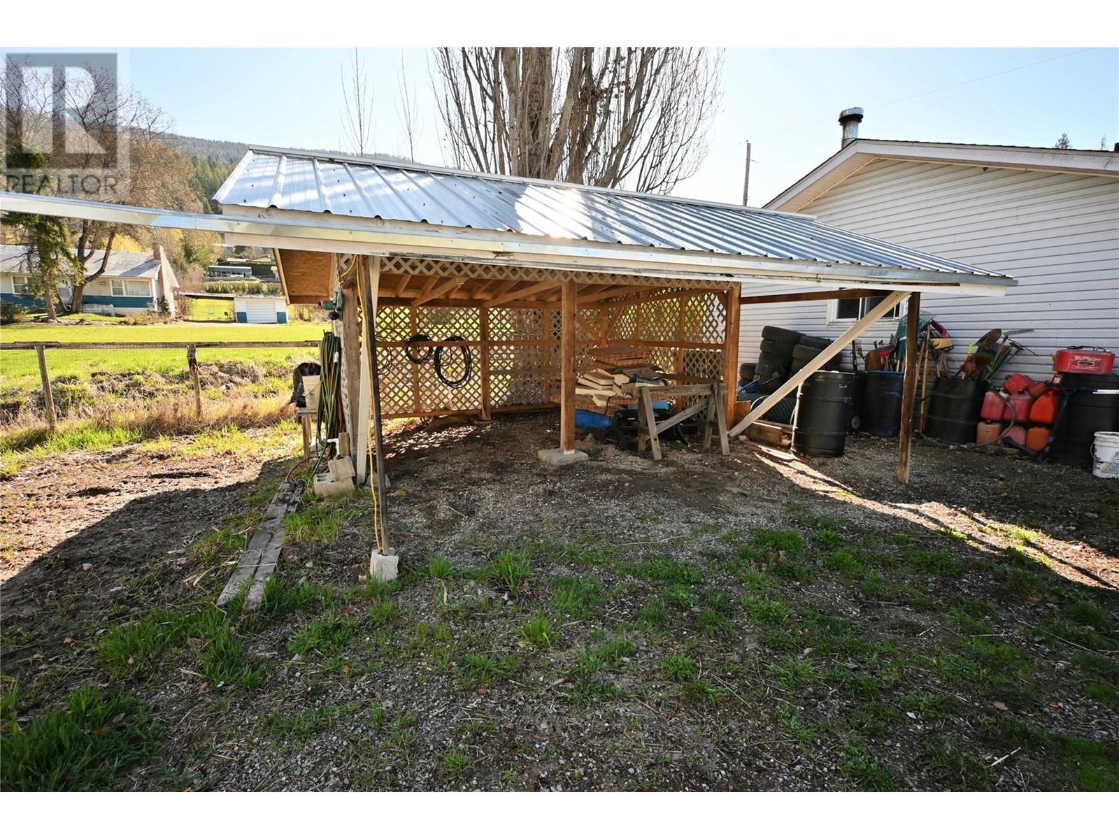610 Wynndel Road, Wynndel, British Columbia  V0B 2N1 - Photo 42 - 10343656