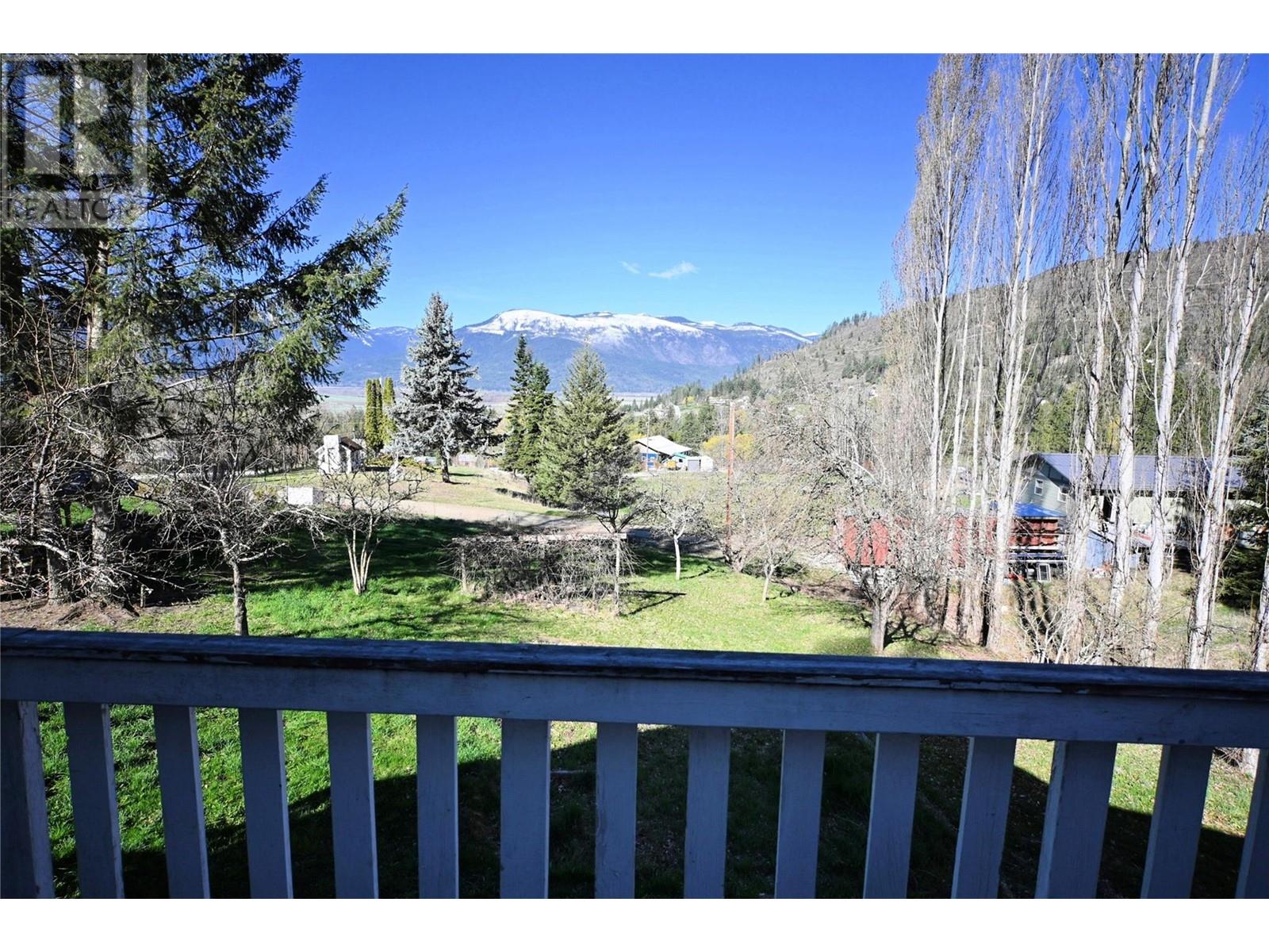 610 Wynndel Road, Wynndel, British Columbia  V0B 2N1 - Photo 6 - 10343656