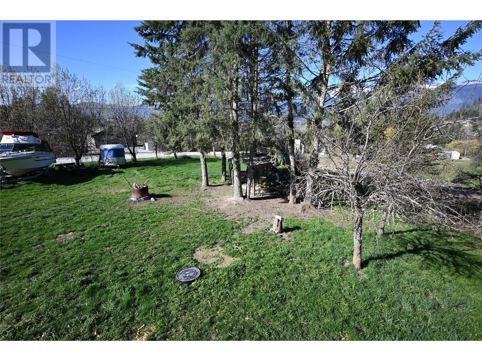 610 Wynndel Road, Wynndel, British Columbia  V0B 2N1 - Photo 36 - 10343656