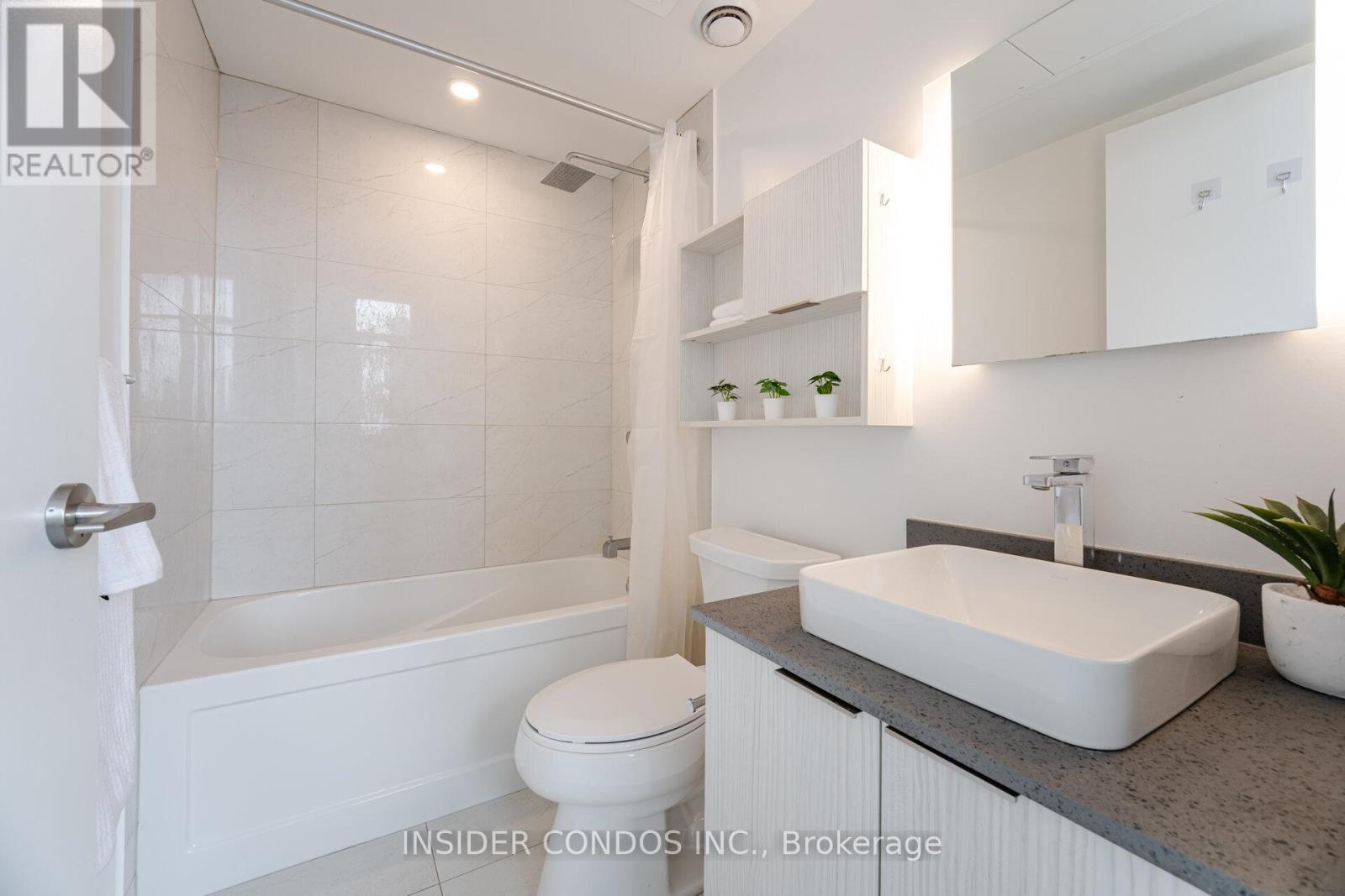 5202 - 501 Yonge Street, Toronto, Ontario  M4Y 0G8 - Photo 23 - C12095466