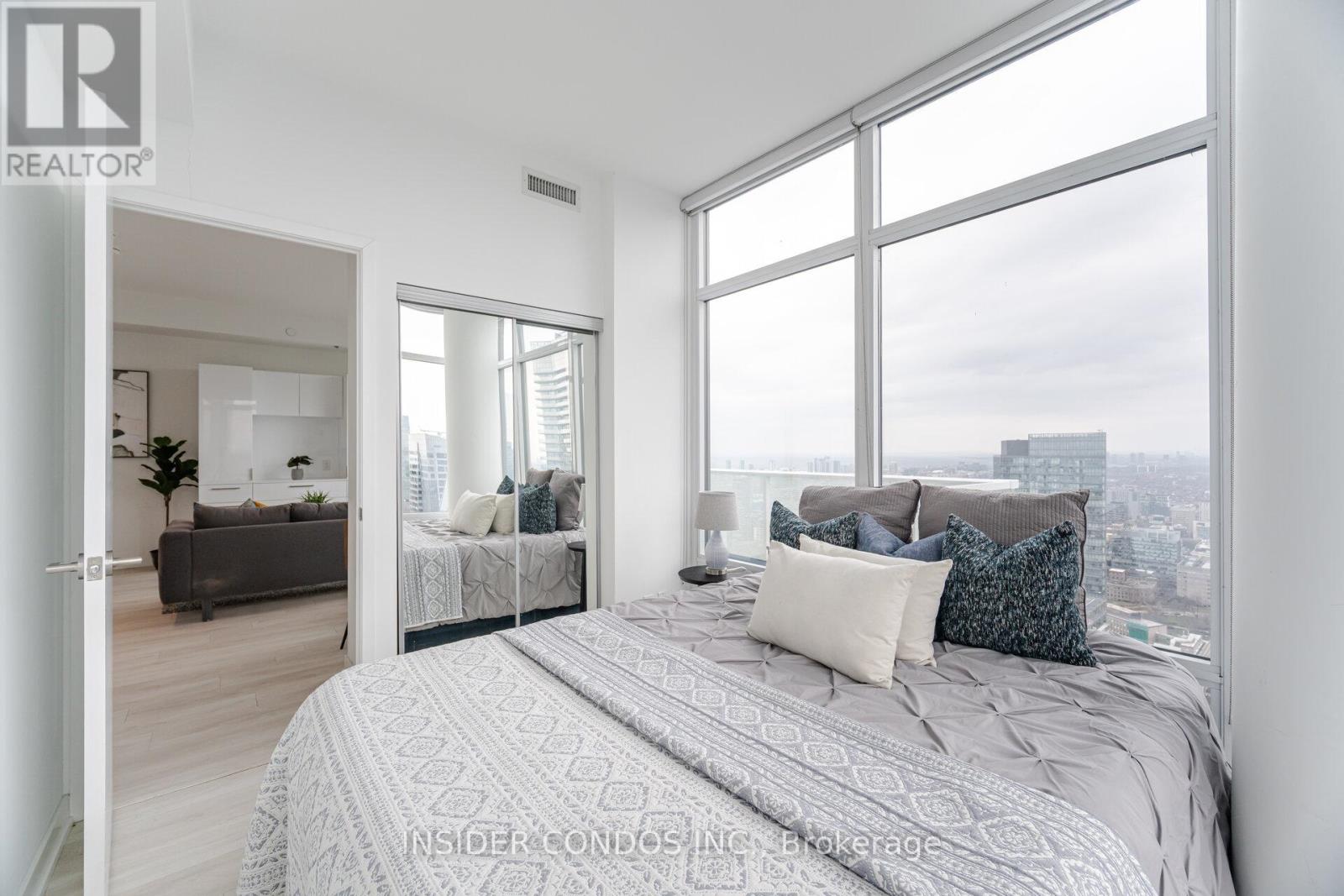 5202 - 501 Yonge Street, Toronto, Ontario  M4Y 0G8 - Photo 25 - C12095466