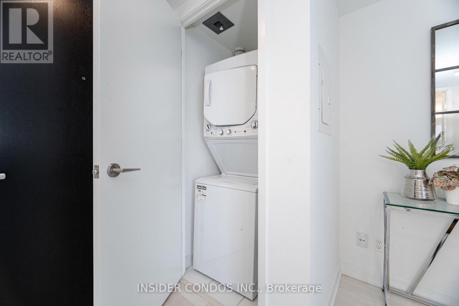 5202 - 501 Yonge Street, Toronto, Ontario  M4Y 0G8 - Photo 29 - C12095466