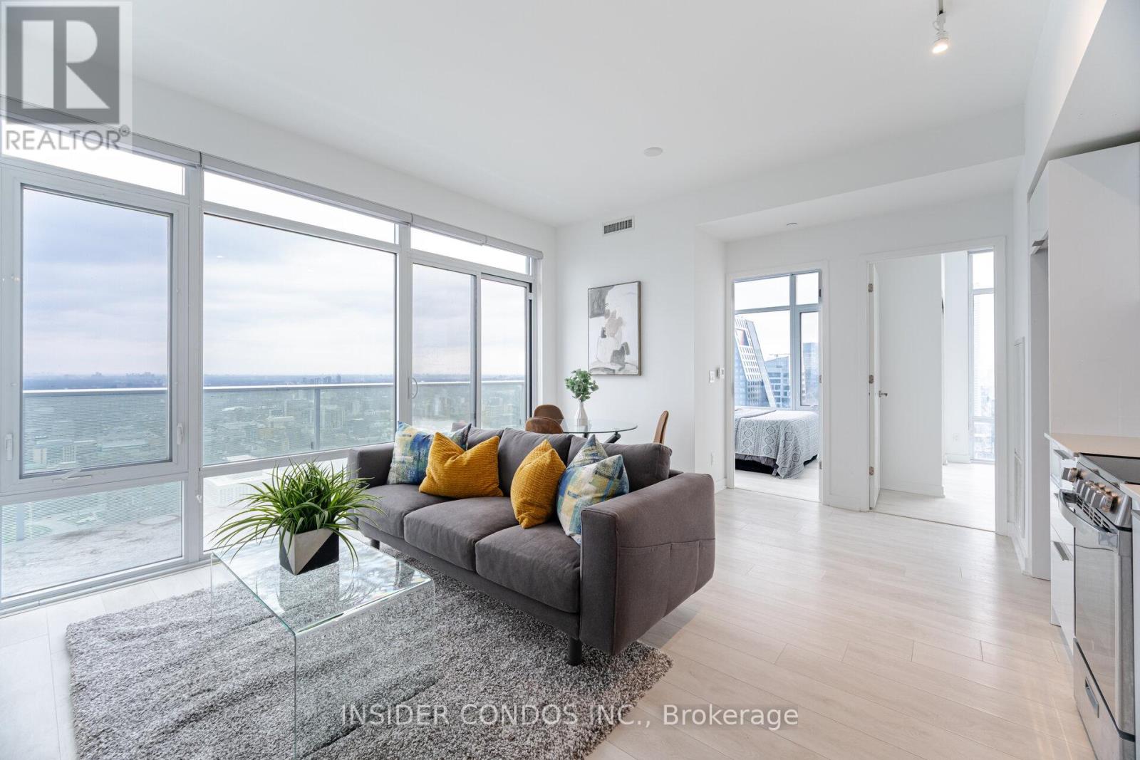 5202 - 501 Yonge Street, Toronto, Ontario  M4Y 0G8 - Photo 9 - C12095466