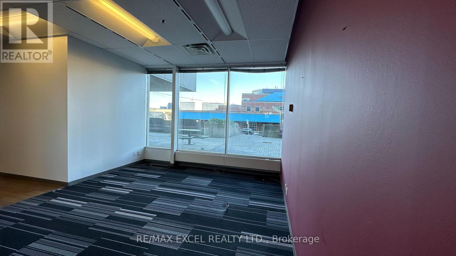 105 - 55 Town Centre Court, Toronto, Ontario  M1P 4X4 - Photo 5 - E12095488