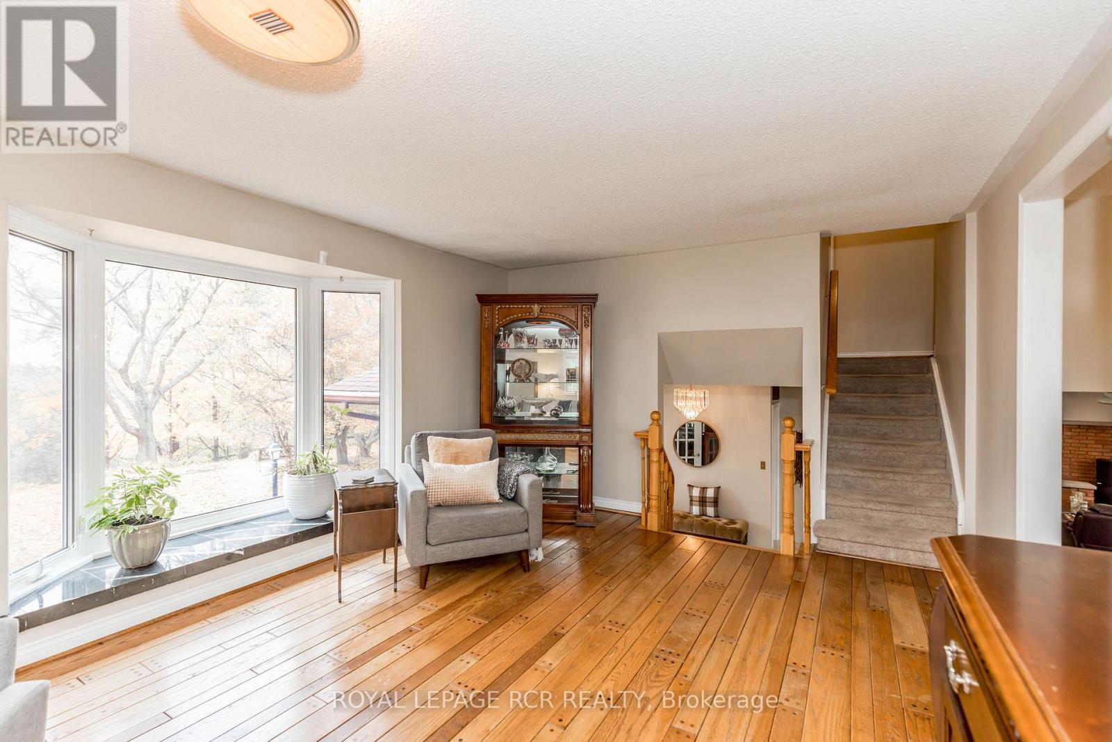 2100 Davis Drive W, King, Ontario  L3Y 4V9 - Photo 17 - N12095502