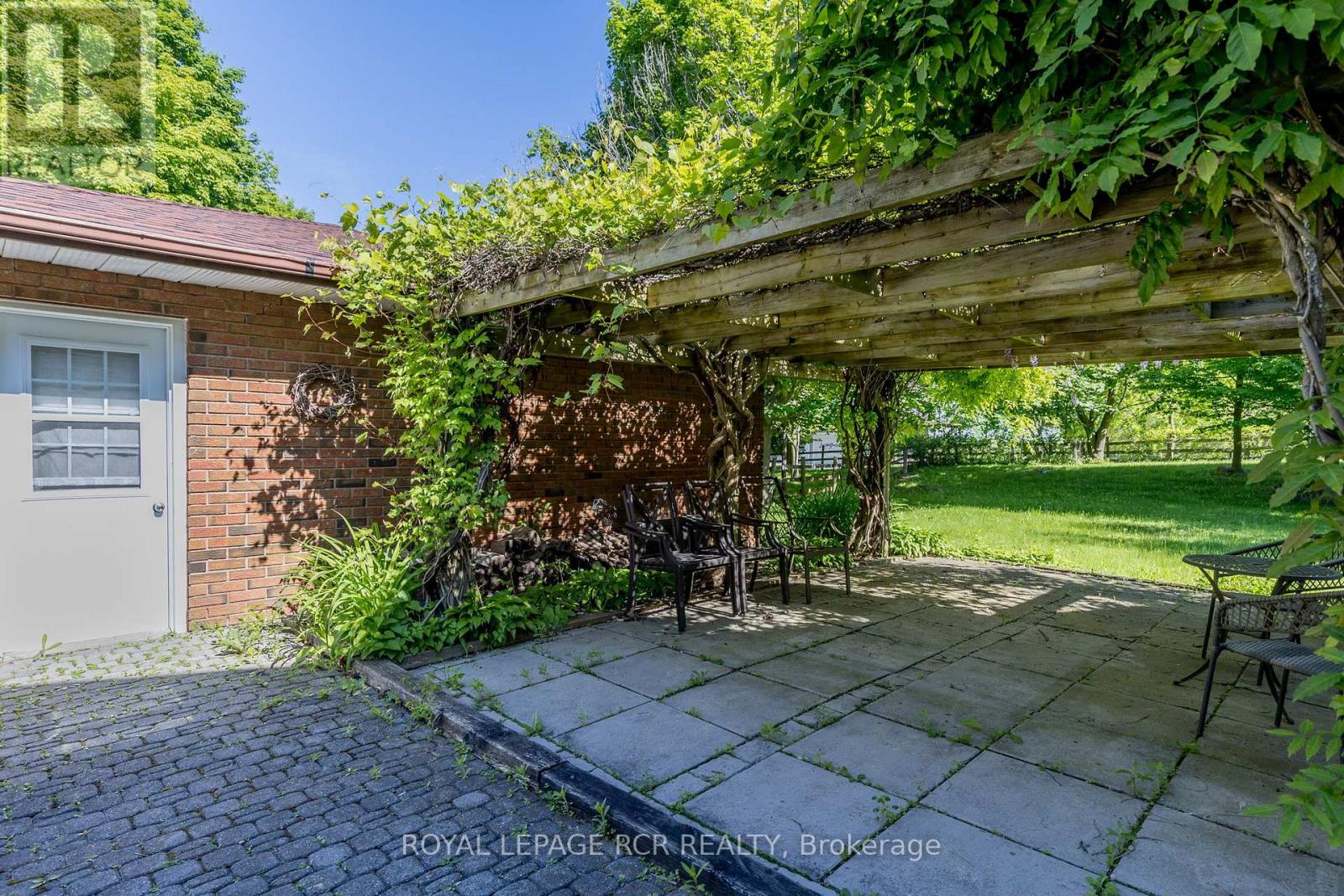 2100 Davis Drive W, King, Ontario  L3Y 4V9 - Photo 34 - N12095502