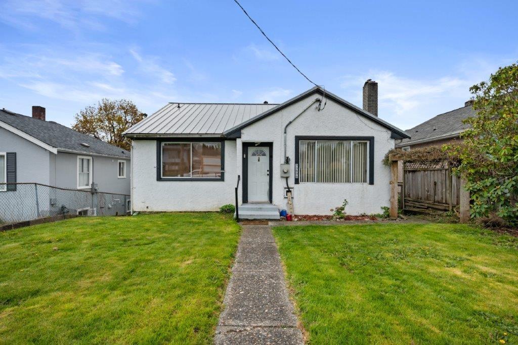 Property at 33608 7TH AVENUE image 1