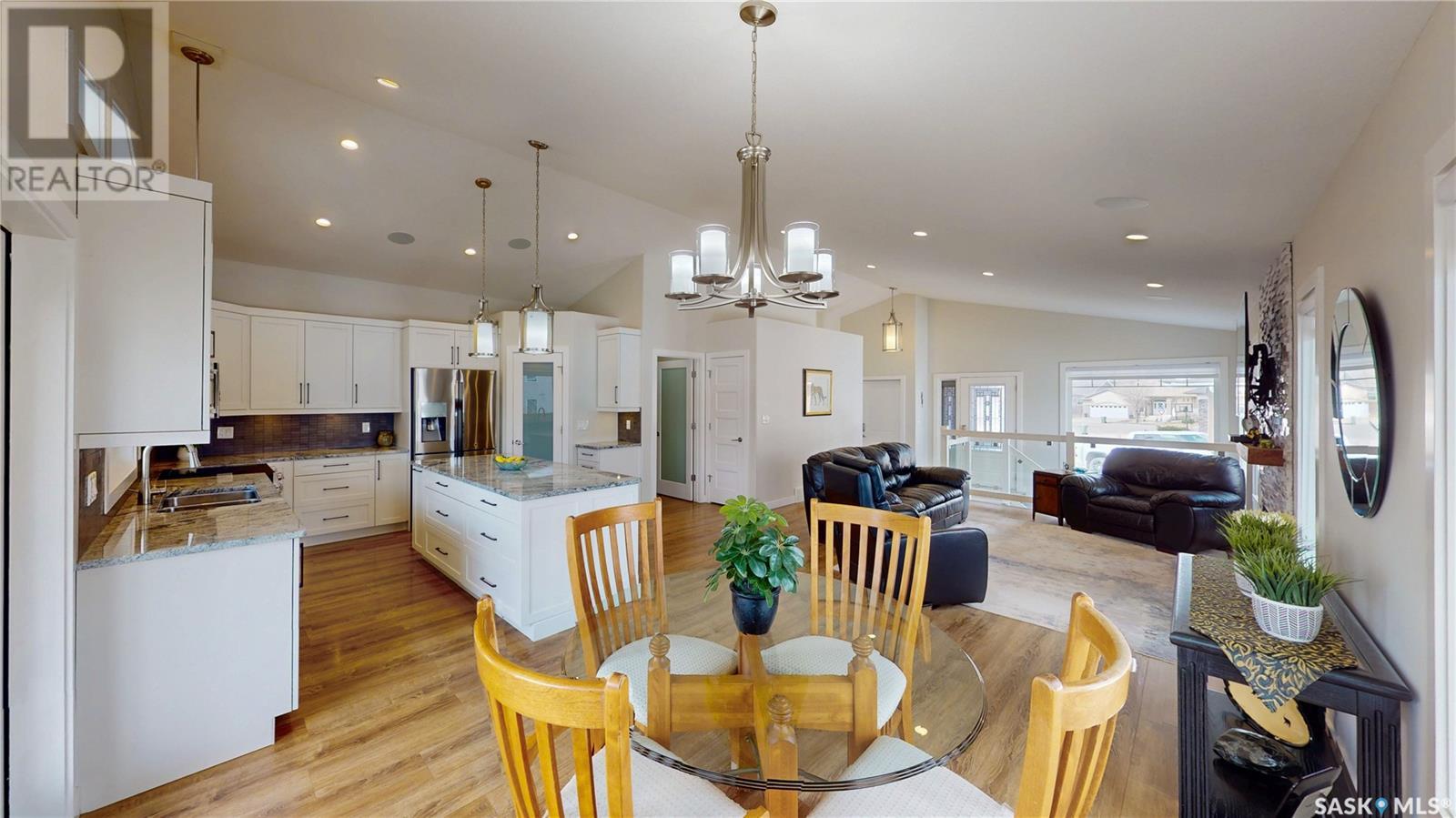 Property at 4618 Pincherry PLACE E image 5